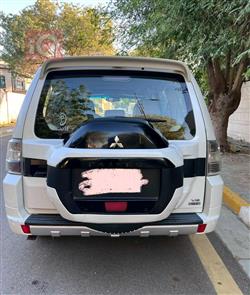 میتسوبیشی پاجیرۆ